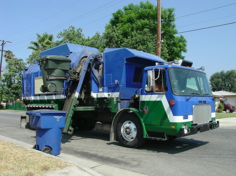 Commercial waste management services in Walthamstow